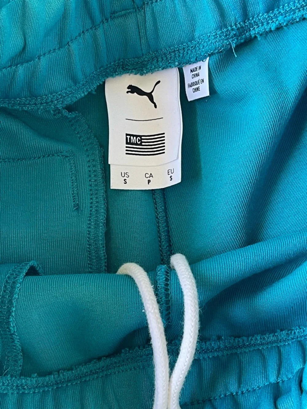 Puma vibrant turquoise